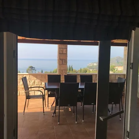 Magnolia Villa