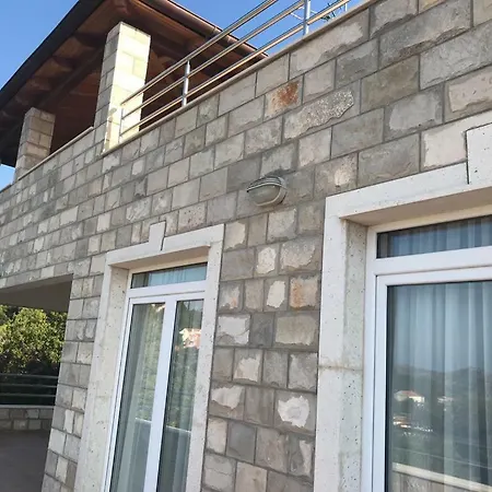 Magnolia Villa